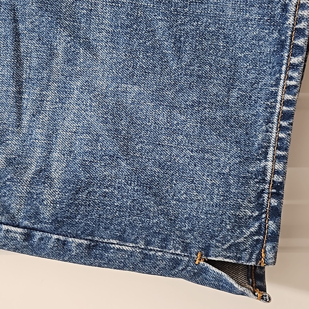 *NWT* Madewell Relaxed Mid-Length Denim Shorts - Picture 3 of 11
